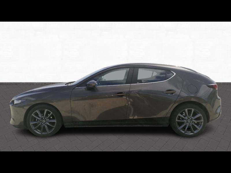 Photo 17 de l’annonce de MAZDA Mazda 3 d’occasion à vendre à OCCASIONS BOLLÈNE