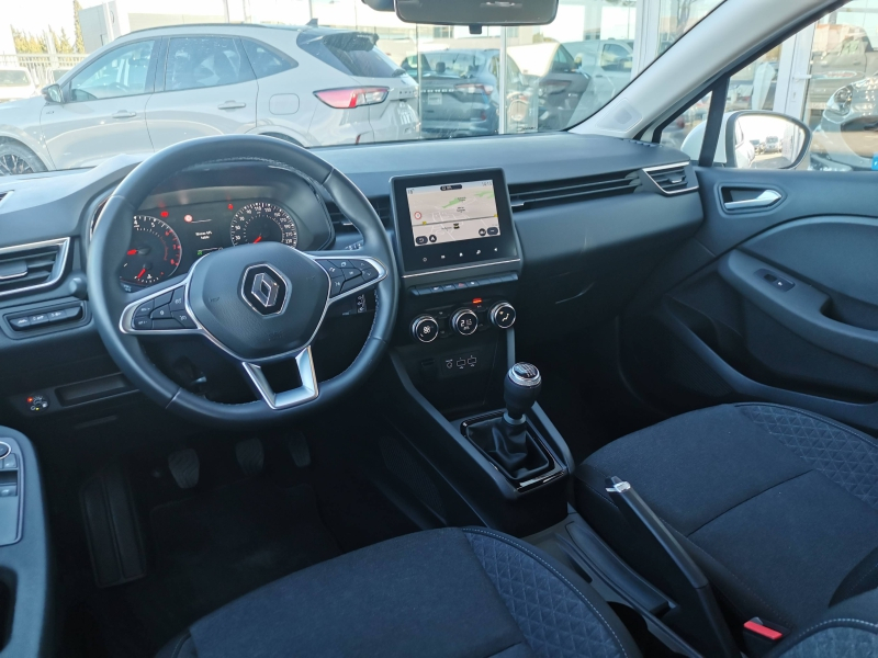 Photo 7 de l’annonce de RENAULT Clio d’occasion à vendre à FRÉJUS