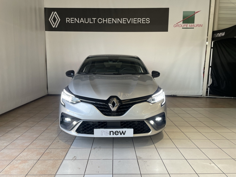 Photo 3 de l’annonce de RENAULT Clio d’occasion à vendre à CHENNEVIÈRES-SUR-MARNE