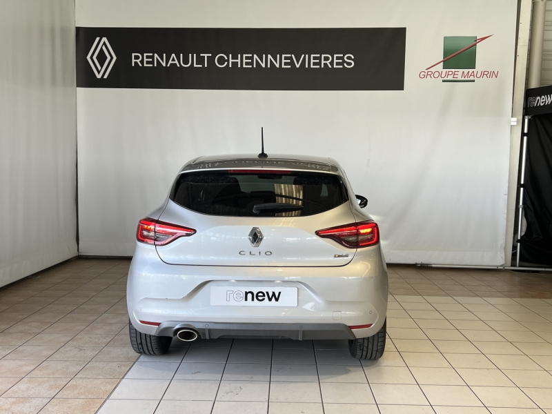 Photo 5 de l’annonce de RENAULT Clio d’occasion à vendre à CHENNEVIÈRES-SUR-MARNE