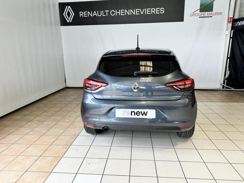 Photo 6 de l’annonce de RENAULT Clio d’occasion à vendre à CHENNEVIÈRES-SUR-MARNE