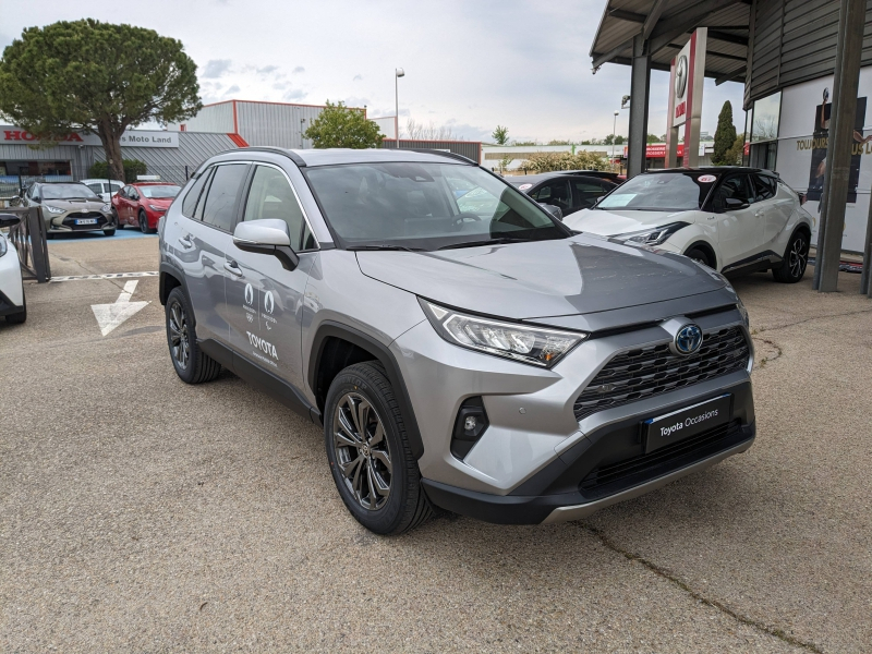 Photo 5 de l’annonce de TOYOTA RAV4 d’occasion à vendre à ARLES