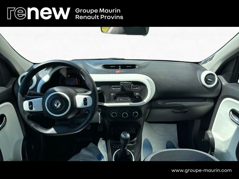 Photo 10 de l’annonce de RENAULT Twingo d’occasion à vendre à PROVINS