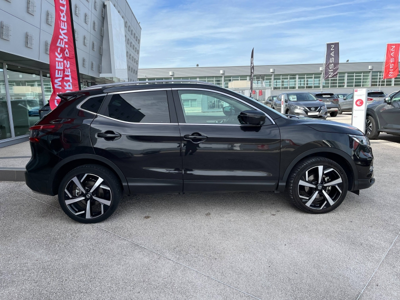 Photo 6 de l’annonce de NISSAN Qashqai d’occasion à vendre à FRÉJUS