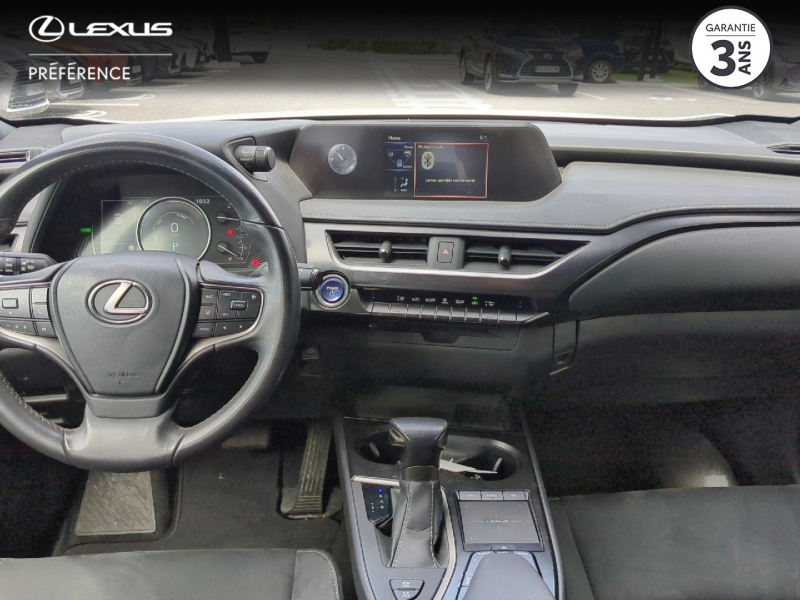 Photo 8 de l’annonce de LEXUS UX d’occasion à vendre à LATTES