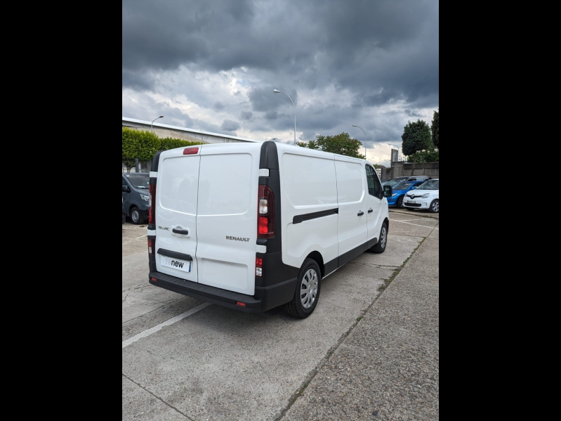 Photo 8 de l’annonce de RENAULT Trafic Fg VUL d’occasion à vendre à CHENNEVIÈRES-SUR-MARNE