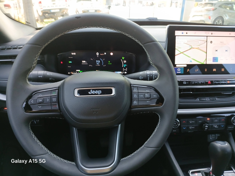 Photo 12 de l’annonce de JEEP Compass d’occasion à vendre à NÎMES