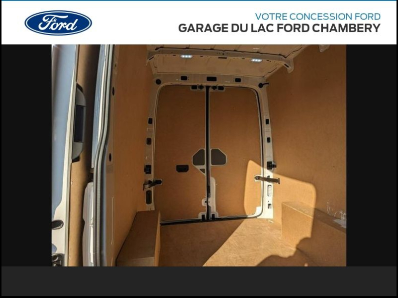 Photo 10 de l’annonce de VOLKSWAGEN Crafter Fg VUL d’occasion à vendre à CHAMBERY