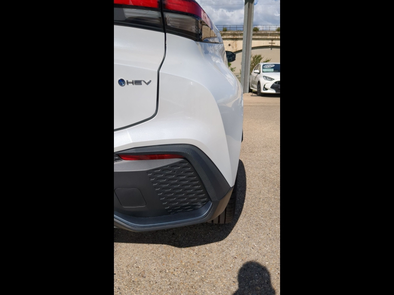 Photo 8 de l’annonce de TOYOTA C-HR d’occasion à vendre à ARLES