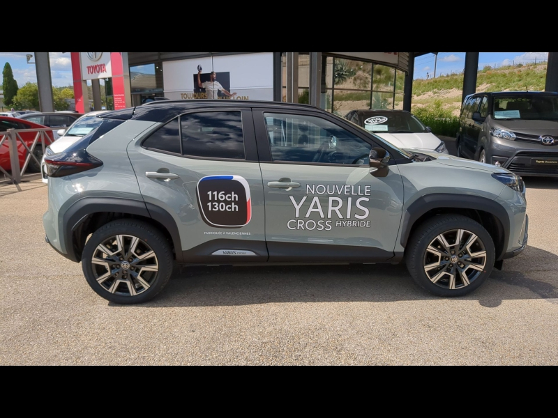 Photo 5 de l’annonce de TOYOTA Yaris Cross d’occasion à vendre à ARLES