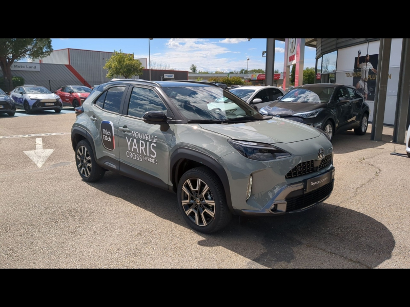 Photo 6 de l’annonce de TOYOTA Yaris Cross d’occasion à vendre à ARLES