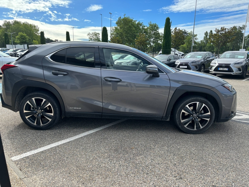 Photo 4 de l’annonce de LEXUS UX d’occasion à vendre à MONTFAVET