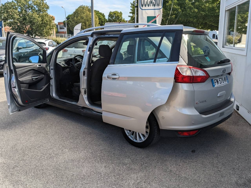 Photo 4 de l’annonce de FORD Grand C-MAX d’occasion à vendre à MARSEILLE