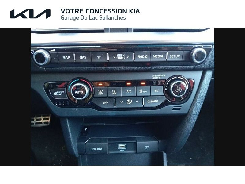 Photo 19 de l’annonce de KIA e-Niro d’occasion à vendre à SALLANCHES