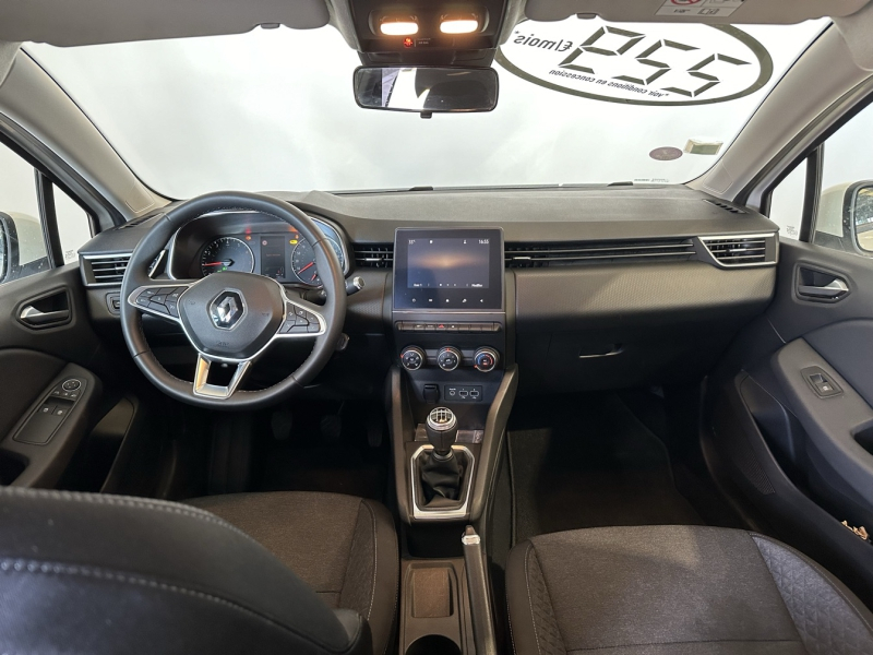 Photo 9 de l’annonce de RENAULT Clio d’occasion à vendre à CHENNEVIÈRES-SUR-MARNE