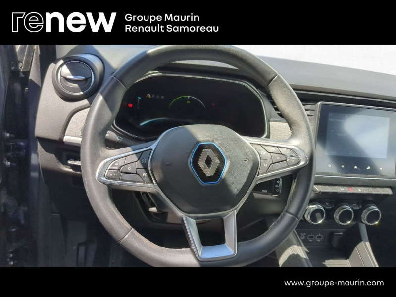 Photo 19 de l’annonce de RENAULT Zoe d’occasion à vendre à FONTAINEBLEAU