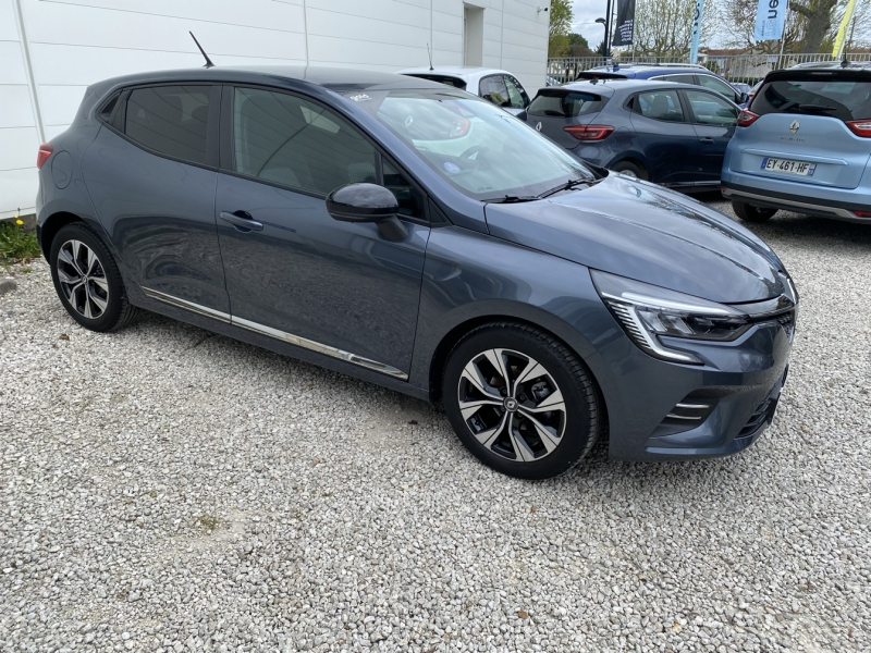 Photo 3 de l’annonce de RENAULT Clio d’occasion à vendre à CHAMPIGNY-SUR-MARNE