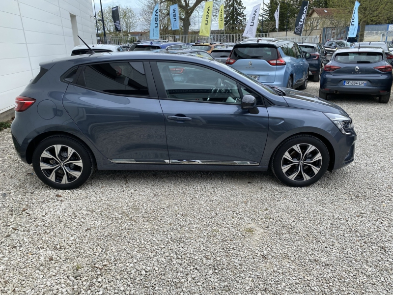 Photo 4 de l’annonce de RENAULT Clio d’occasion à vendre à CHAMPIGNY-SUR-MARNE