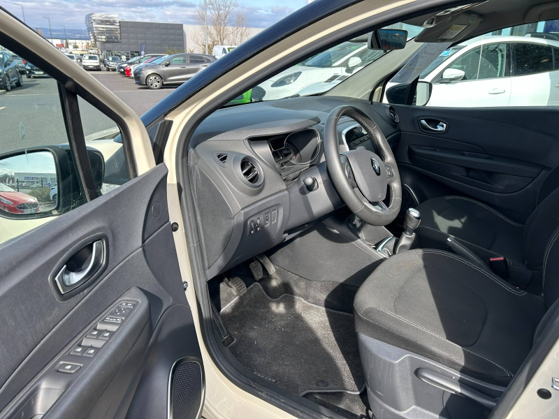 Photo 5 de l’annonce de RENAULT Captur d’occasion à vendre à PERPIGNAN