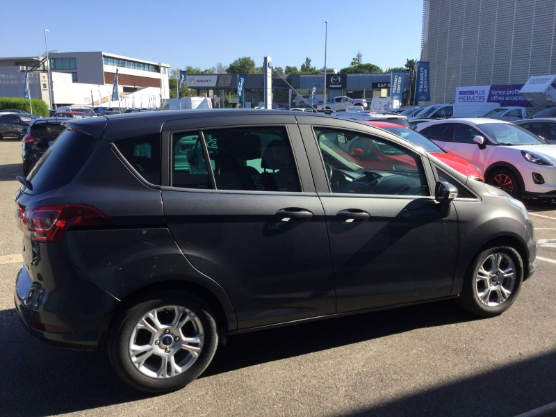 Photo 4 de l’annonce de FORD B-MAX d’occasion à vendre à AVIGNON