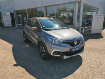 RENAULT Captur d’occasion à vendre à ARLES