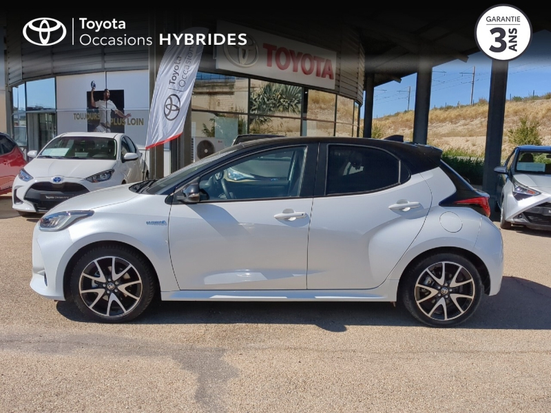 Photo 3 de l’annonce de TOYOTA Yaris d’occasion à vendre à ARLES