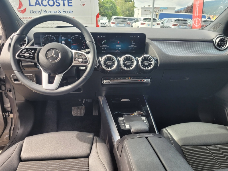 Photo 6 de l’annonce de MERCEDES-BENZ Classe GLA d’occasion à vendre à ANNEMASSE