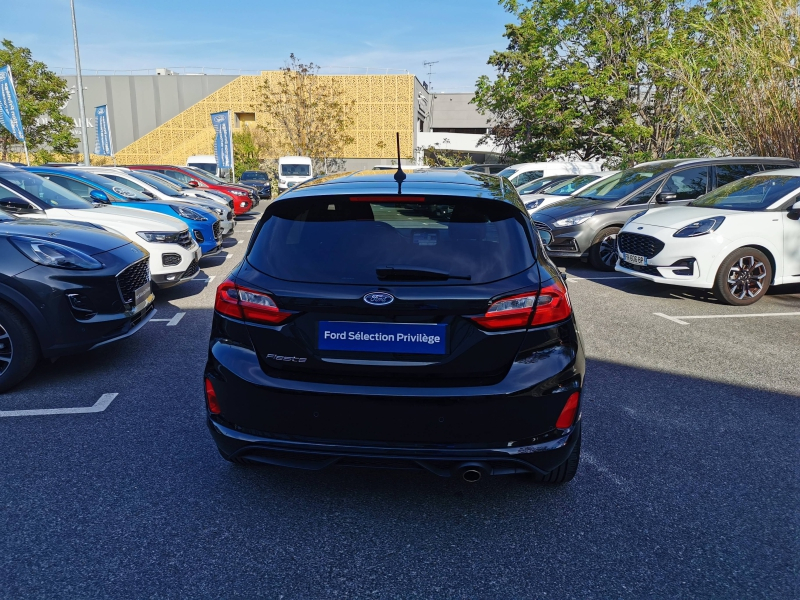 Photo 5 de l’annonce de FORD Fiesta d’occasion à vendre à LA VALETTE