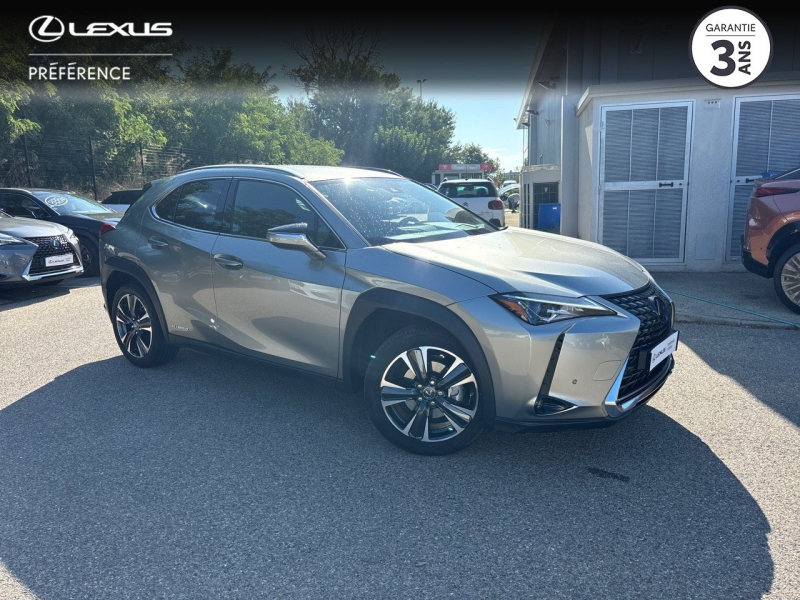 Photo 16 de l’annonce de LEXUS UX d’occasion à vendre à MONTFAVET