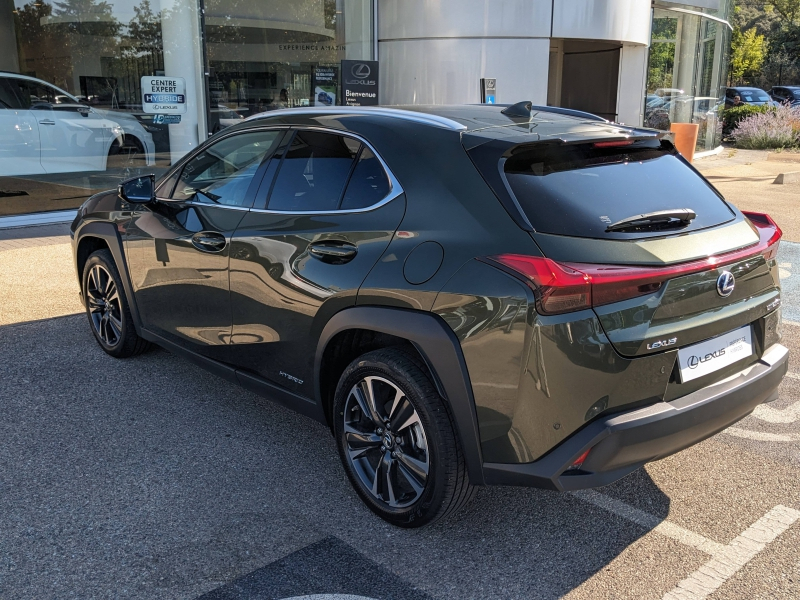 Photo 4 de l’annonce de LEXUS UX d’occasion à vendre à MONTFAVET