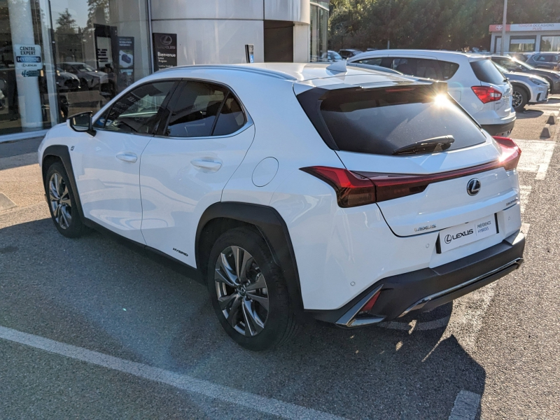 Photo 7 de l’annonce de LEXUS UX d’occasion à vendre à MONTFAVET