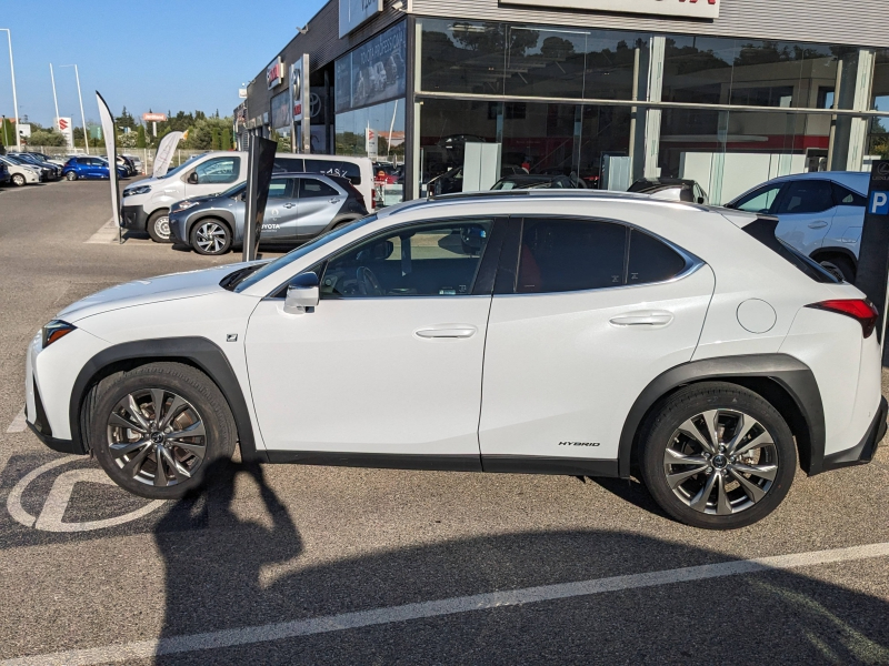 Photo 9 de l’annonce de LEXUS UX d’occasion à vendre à MONTFAVET