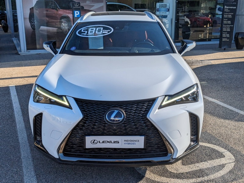 Photo 10 de l’annonce de LEXUS UX d’occasion à vendre à MONTFAVET