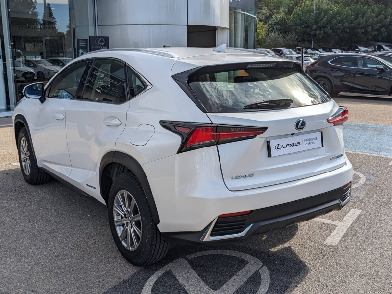 Photo 6 de l’annonce de LEXUS NX d’occasion à vendre à MONTFAVET