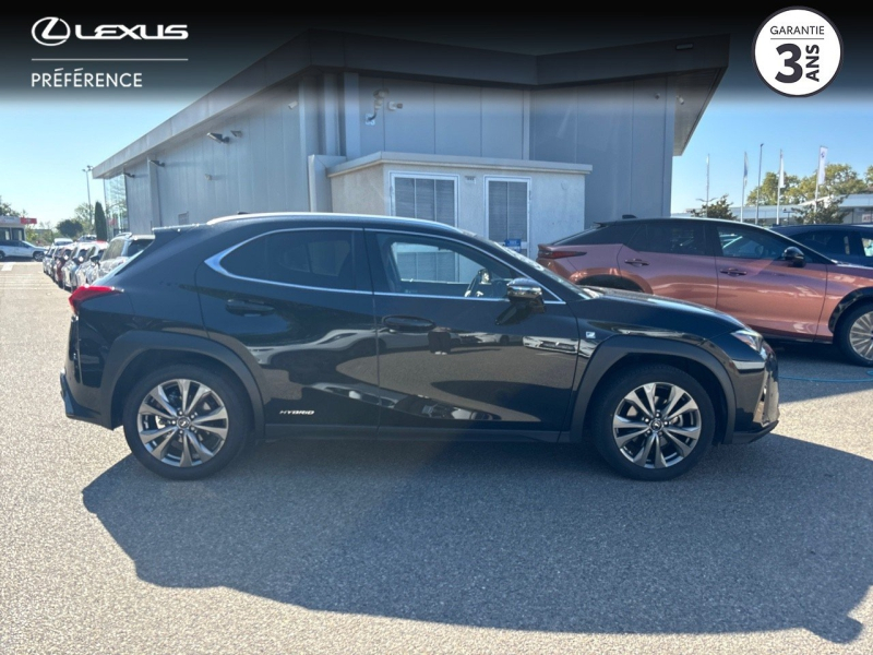 Photo 17 de l’annonce de LEXUS UX d’occasion à vendre à MONTFAVET