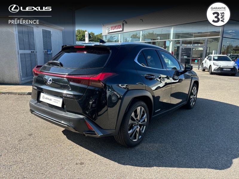 Photo 18 de l’annonce de LEXUS UX d’occasion à vendre à MONTFAVET