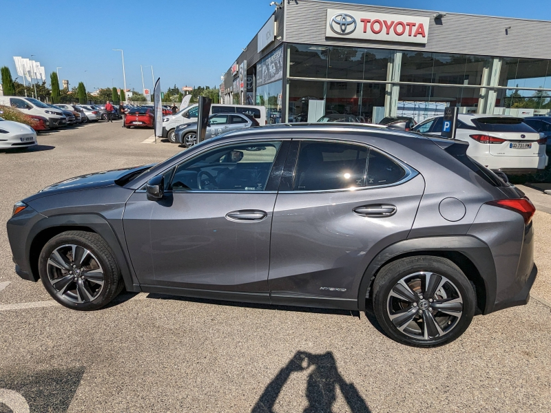 Photo 6 de l’annonce de LEXUS UX d’occasion à vendre à MONTFAVET