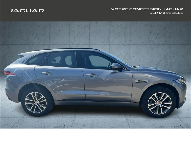 Photo 11 de l’annonce de JAGUAR F-Pace d’occasion à vendre à MARSEILLE