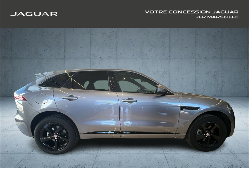 Photo 6 de l’annonce de JAGUAR F-Pace d’occasion à vendre à MARSEILLE