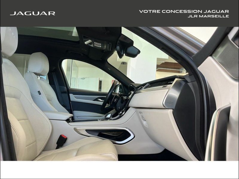 Photo 19 de l’annonce de JAGUAR F-Pace d’occasion à vendre à MARSEILLE