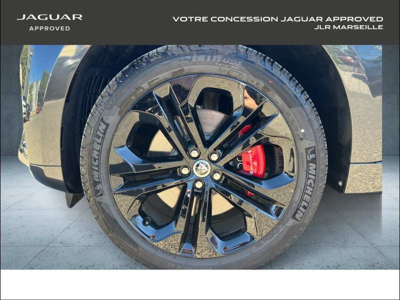 Photo 4 de l’annonce de JAGUAR F-Pace d’occasion à vendre à MARSEILLE