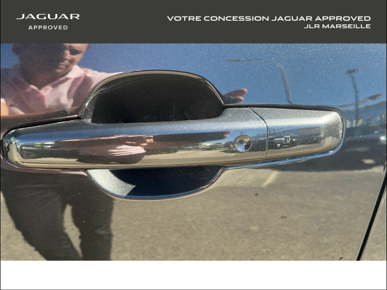 Photo 12 de l’annonce de JAGUAR F-Pace d’occasion à vendre à MARSEILLE