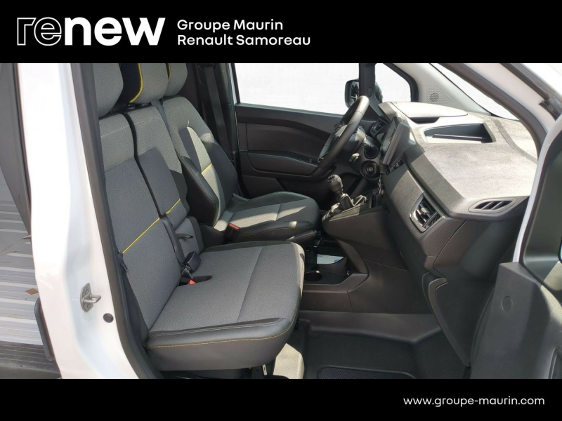 Photo 8 de l’annonce de RENAULT Kangoo Van d’occasion à vendre à FONTAINEBLEAU