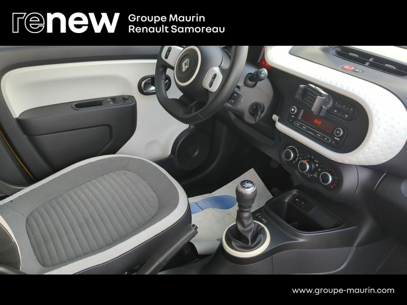 Photo 16 de l’annonce de RENAULT Twingo d’occasion à vendre à FONTAINEBLEAU