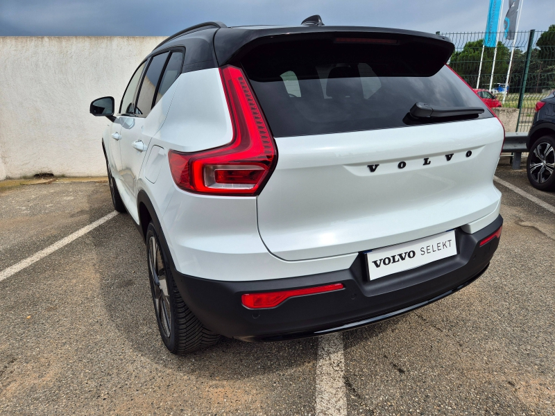 Photo 11 de l’annonce de VOLVO XC40 d’occasion à vendre à AVIGNON