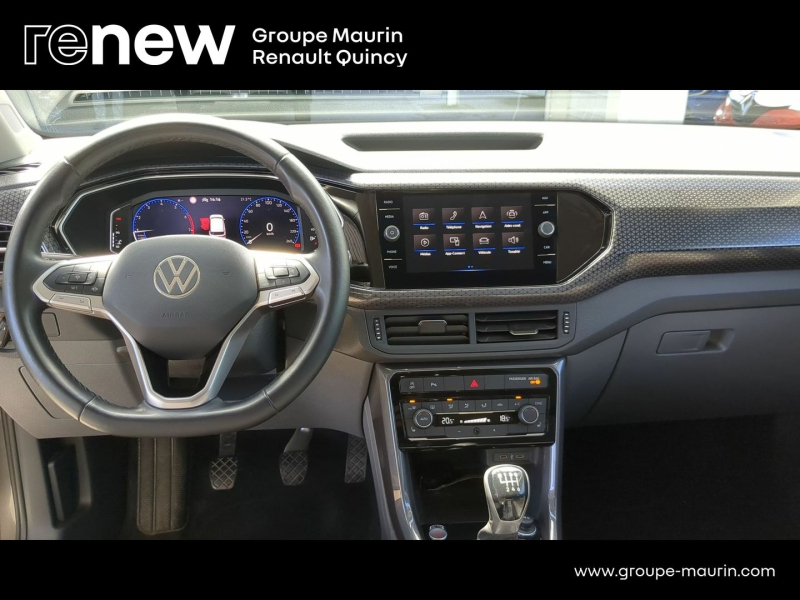 Photo 12 de l’annonce de VOLKSWAGEN T-Cross d’occasion à vendre à QUINCY-SOUS-SÉNART