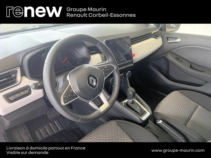 Photo 10 de l’annonce de RENAULT Clio d’occasion à vendre à CORBEIL-ESSONNES