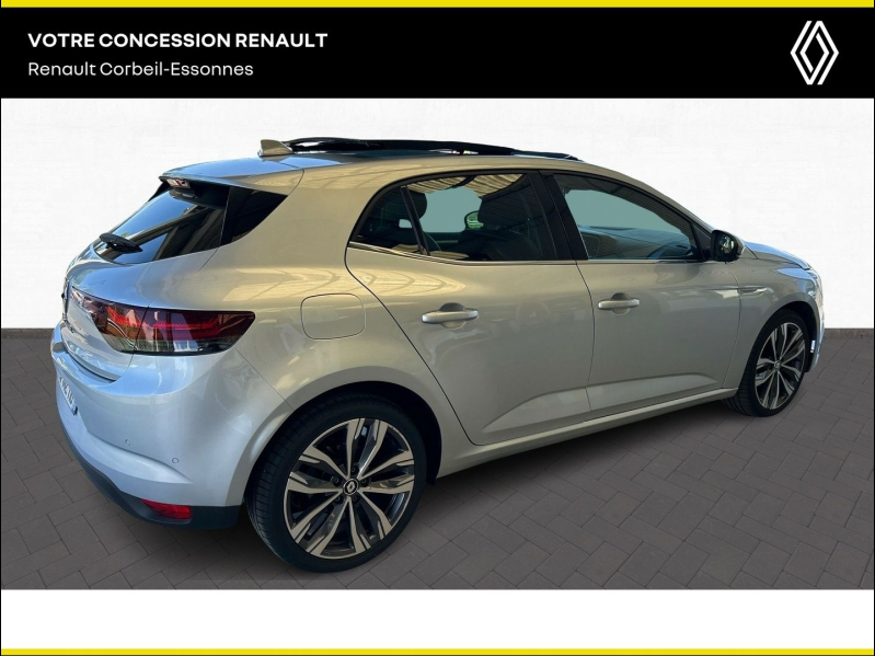 Photo 5 de l’annonce de RENAULT Megane d’occasion à vendre à CORBEIL-ESSONNES