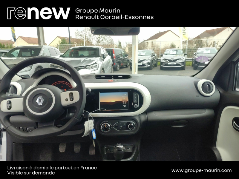 Photo 11 de l’annonce de RENAULT Twingo d’occasion à vendre à CORBEIL-ESSONNES