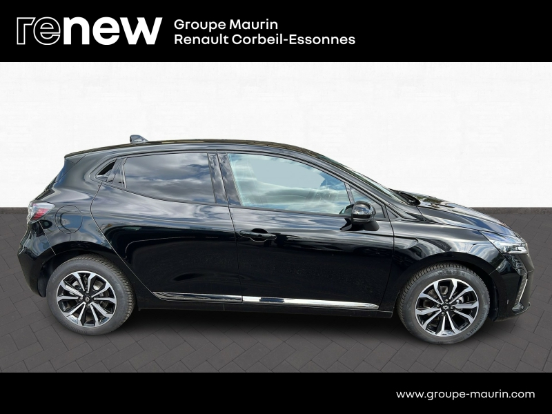 Photo 4 de l’annonce de RENAULT Clio d’occasion à vendre à CORBEIL-ESSONNES